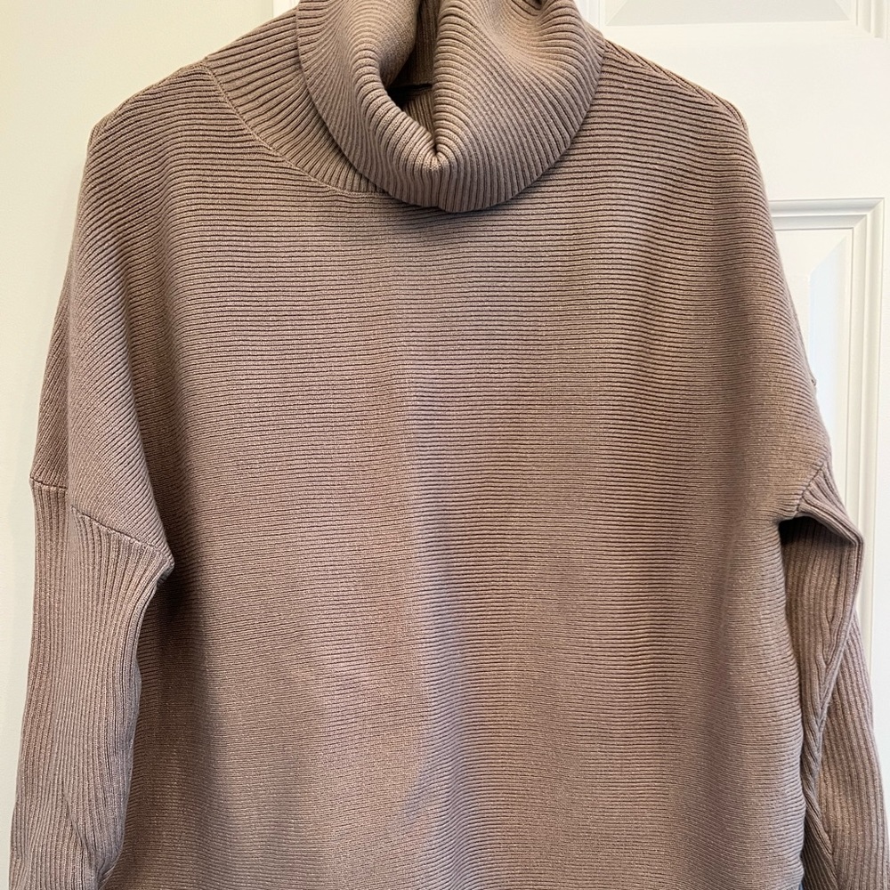 Oversized khaki sweater